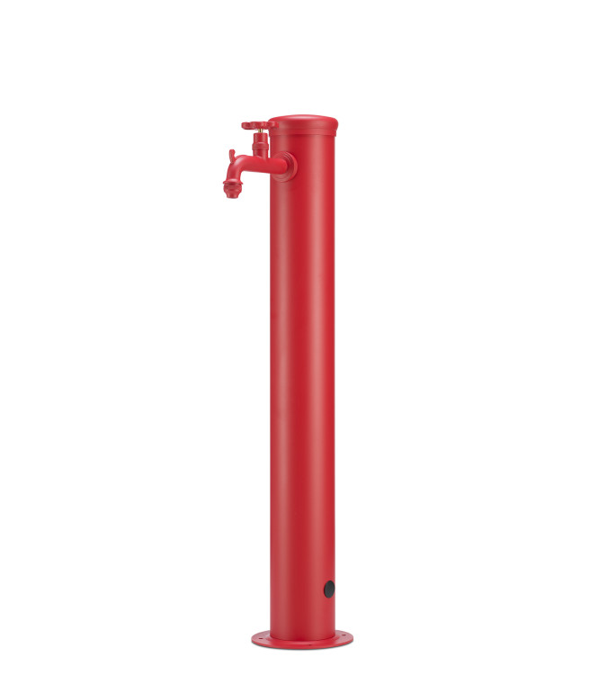 FONTANA CON RUBINETTO TONO SU TONO ROSSO
