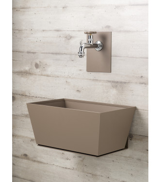 WALL-MOUNTED FOUNTAIN WITH TORTORA BASIN - BELFER 42/PRQ.16